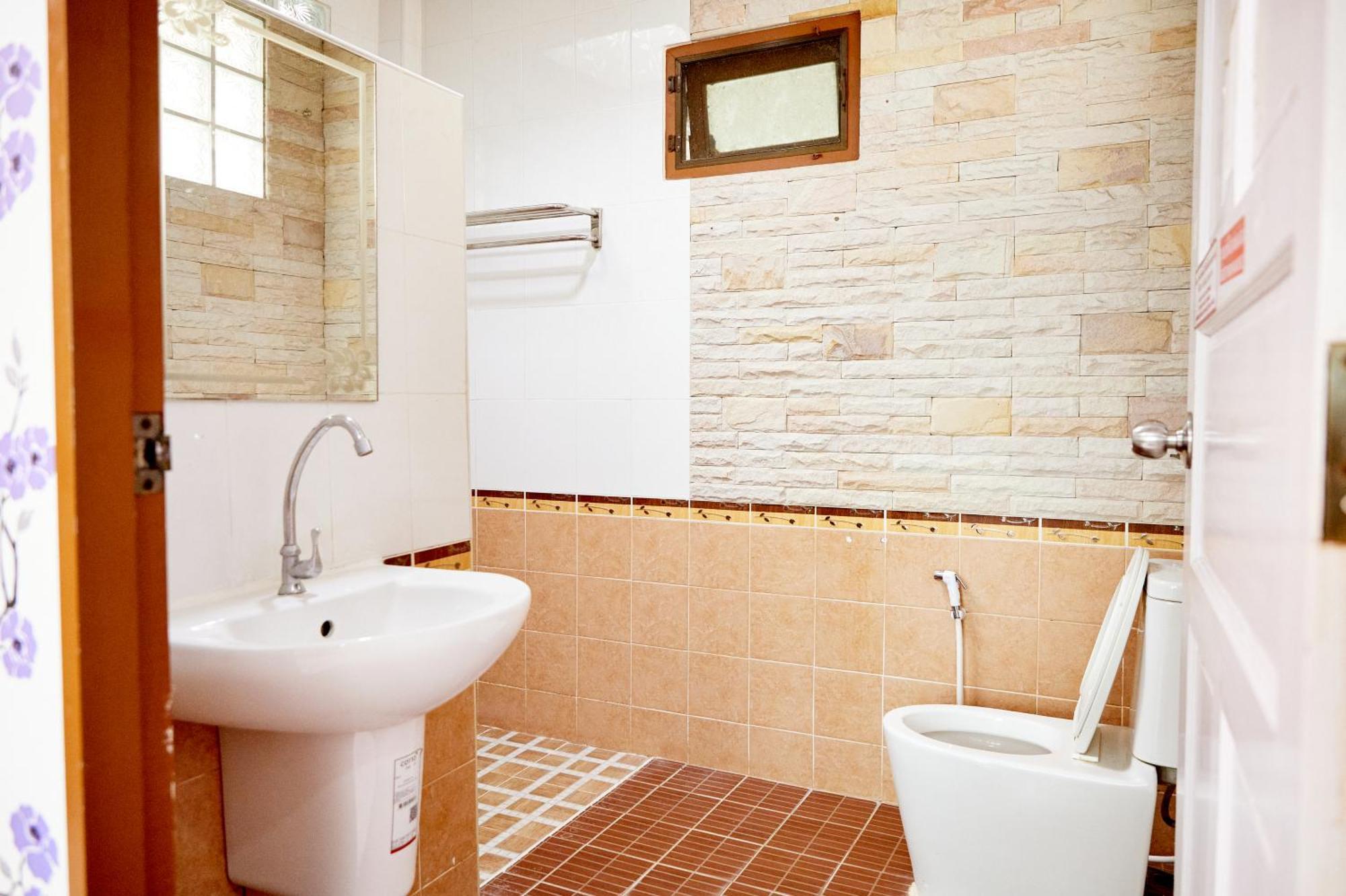 Sara Buri Baan Dara Resort מראה חיצוני תמונה
